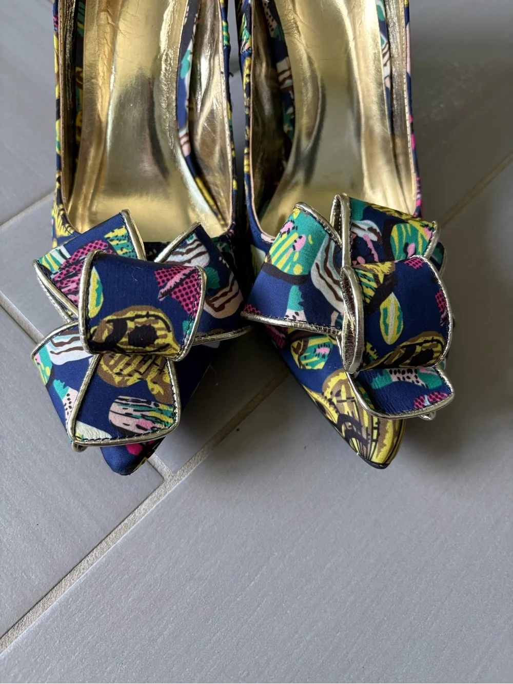Navy Multicolor Printed Heels with Bow Accent